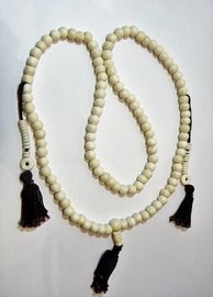 MALA ROSARIO TIBETANO BLANCO