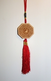 COLGANTE BAGUA EN MADERA